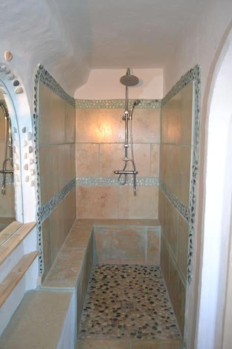 Cocoon Gites 2-4 Ou 6 Pers Avec Jacuzzi Entre Anduze Et Ales Carnoules  Exterior foto